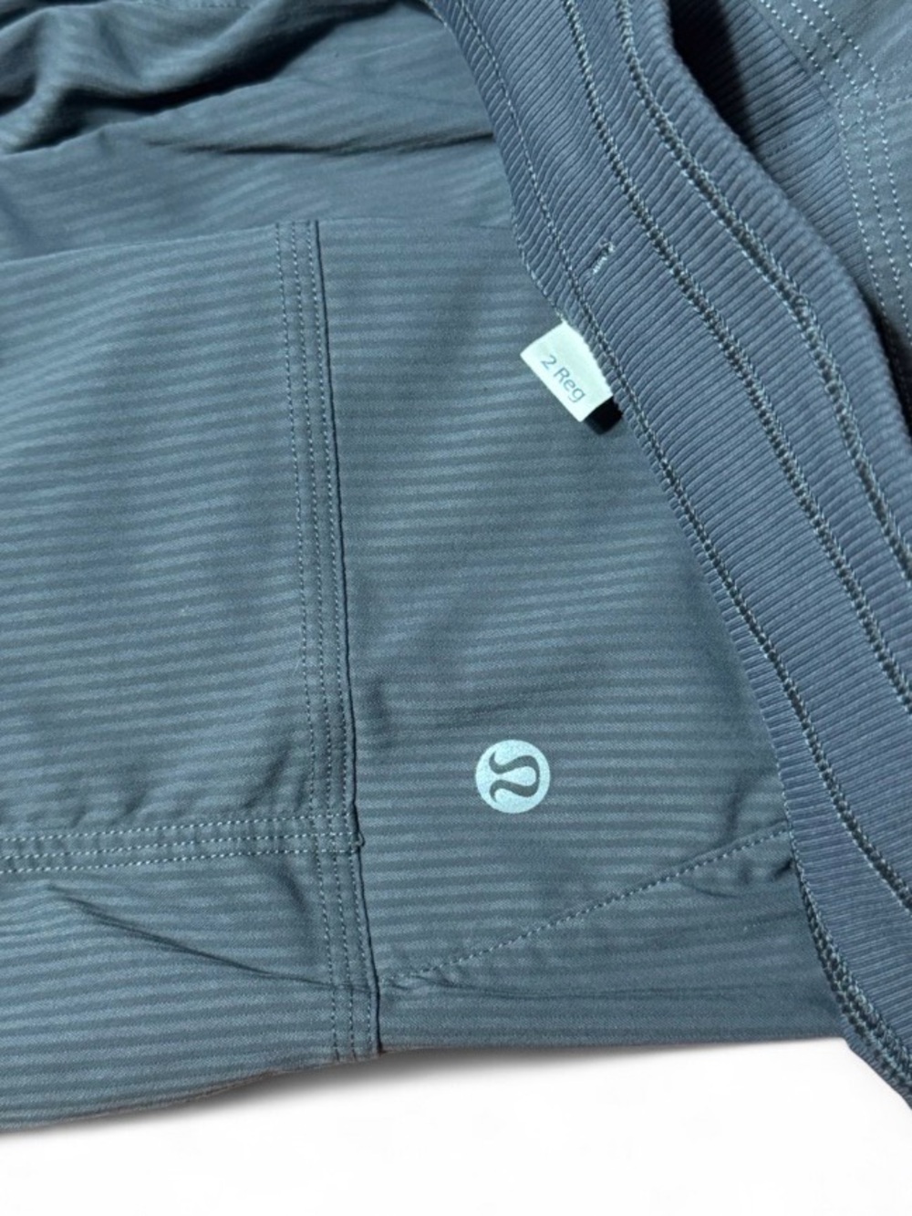 Lululemon Dance Studio No
Liner Mid-Rise Full Length
Pants - Picture 4 of 4